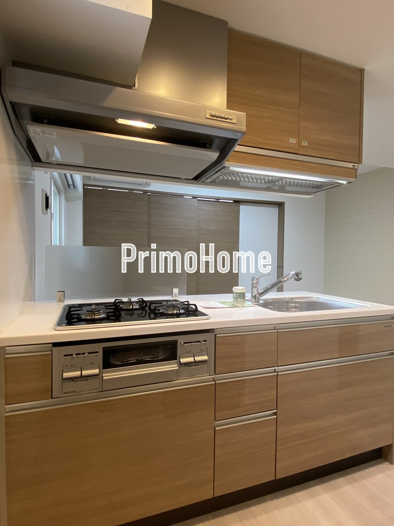 グランツルクサス神田のキッチン