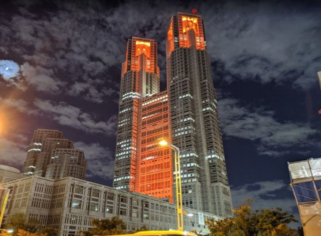 新宿区西新宿６丁目の賃貸マンションの周辺