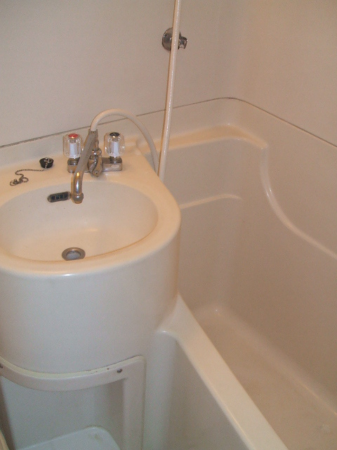 ベルシャトルの洗面所|使いやすい洗面所です