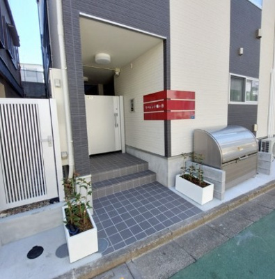 【エントランス】 | リベレンテ幡ヶ谷