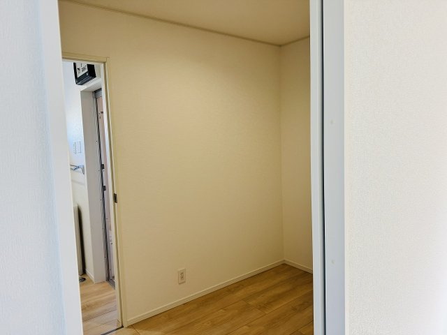 八王子市　元八王子町　新築一戸建て　４６期の収納|～パントリー、書斎、ランドリールームやファミクロなど用途多彩なスペースです～