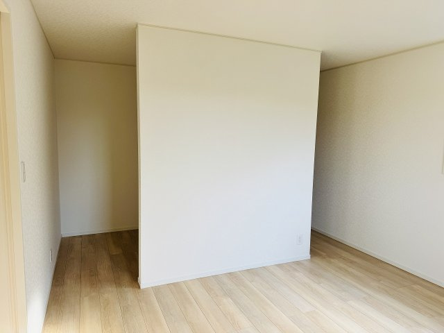八王子市　元八王子町　新築一戸建て　４６期の収納|～オープンタイプのウォークインクローゼット～