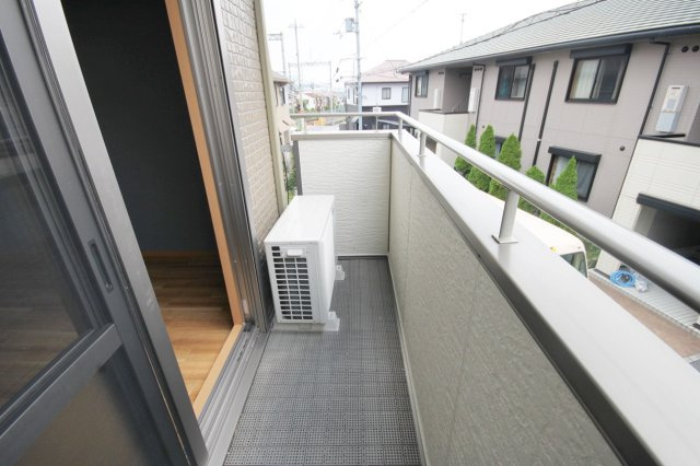 ミリカ・ルブラ2のバルコニー