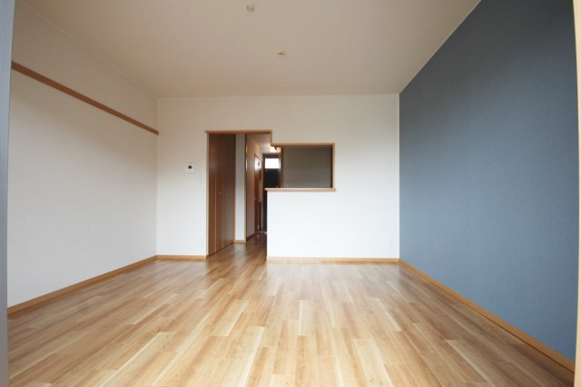 ミリカ・ルブラ2の居間・リビング