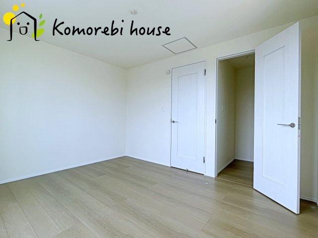 第1上尾市谷津　新築一戸建て　Bの寝室|開放的な寝室です