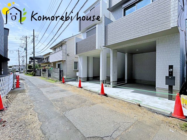 第1上尾市谷津　新築一戸建て　Bの前面道路含む現地写真|前面道路含む現地写真です