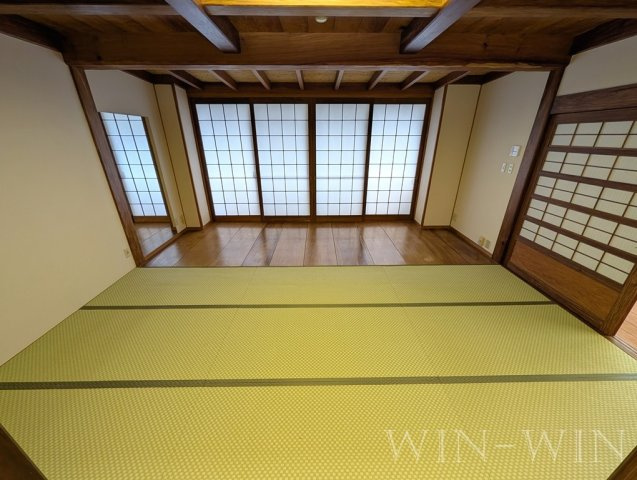 ユトリロつつじが丘 3の和室