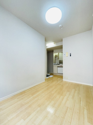 【洋室】 | シャンテ町屋