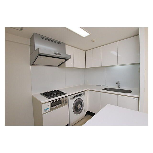 ドゥーエ向島Ⅱのキッチン