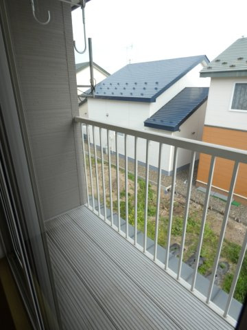 西24南3二戸借家のバルコニー