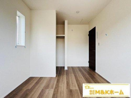 半田市平地馬場町2丁目　全2棟　2号棟の洋室|洋室5.06帖♪