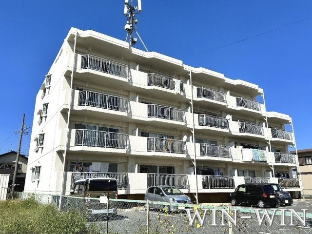 サザール一本木の外観