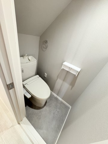 石神井台8丁目戸建のトイレ