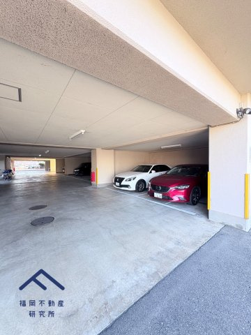 エンゼルハイム井尻第3の駐車場