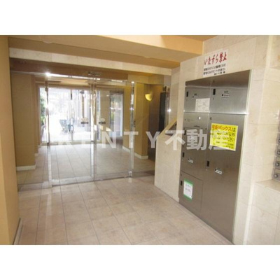 【エントランス】 | ヴェルドミール | 清潔なエントランスです