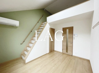 【居間・リビング】 | オレンジポピー | 洋室のお部屋です。