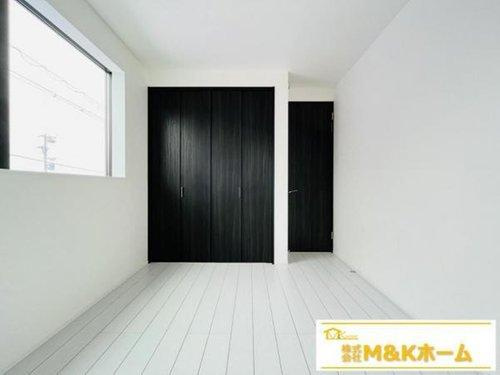 半田市郷中町3丁目　全4棟　4号棟の洋室|洋室5.5帖♪