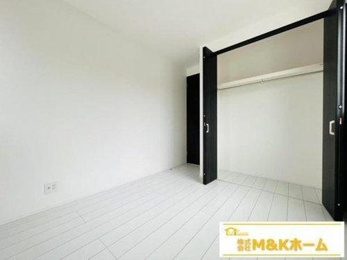 半田市郷中町3丁目　全4棟　4号棟の洋室|洋室5.2帖☆