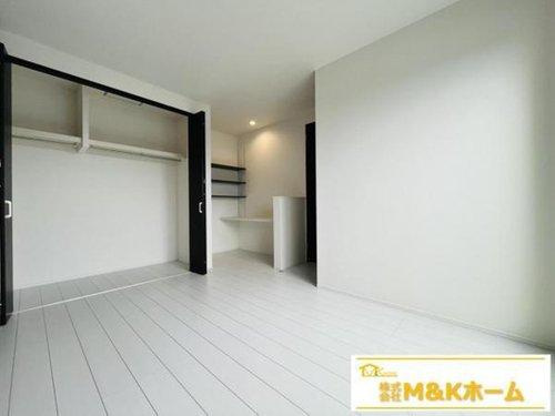 半田市郷中町3丁目　全4棟　4号棟の洋室|洋室7.75帖☆　主寝室にもおすすめです！