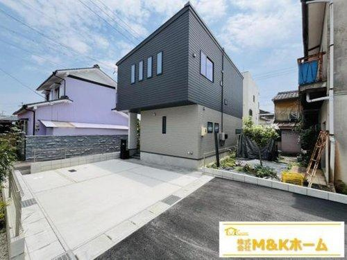 半田市郷中町3丁目　全4棟　4号棟の前面道路含む現地写真|並列駐車2台可能☆