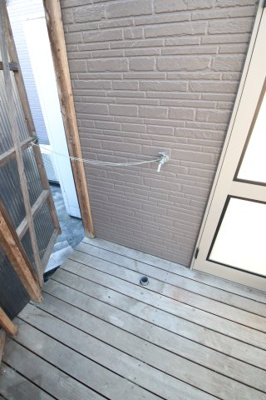 【設備】 | 菅生戸建 | 室外洗濯機置き場