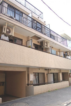 中野区野方１丁目の賃貸マンションの外観