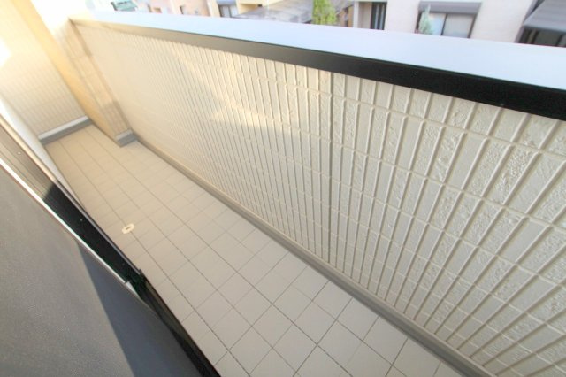 Ｄ1のバルコニー