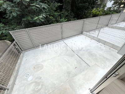 【庭】 | Maison Chemin