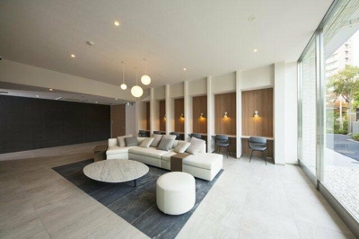 【ロビー】 | リビオメゾン南砂町 | １Ｆ部分は共用のワークスペー… 