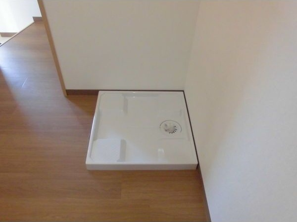 アースクエイク白水北棟のその他|洗濯機置場（室内）