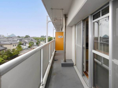 【バルコニー】 | ビレッジハウス魚津北1号棟 | ビレッジハウスの同一物件・同一タイプの間取りの写真です