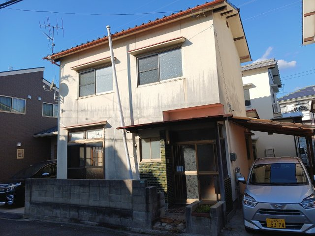 府中町城ケ丘土地建物の画像