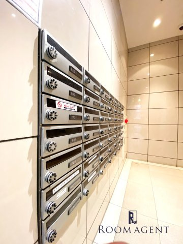 IZUMI1(イズミワン)のエントランス