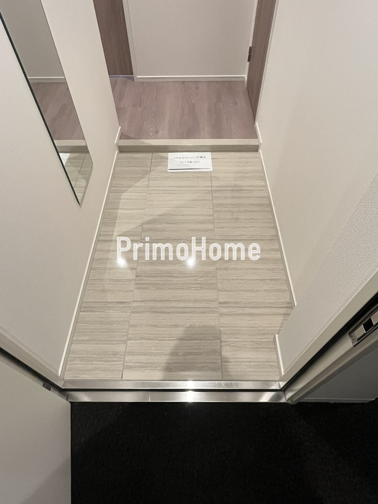 ジェノヴィア水天宮前Ⅱスカイガーデンの玄関