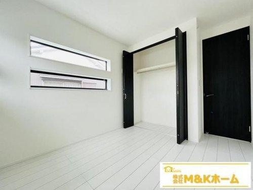 半田市郷中町3丁目　全4棟　1号棟の洋室|洋室5.2帖♪