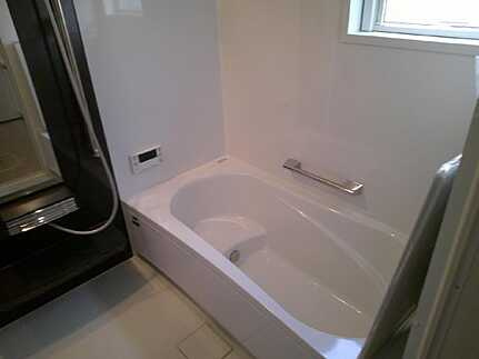 西区井口１丁目の浴室