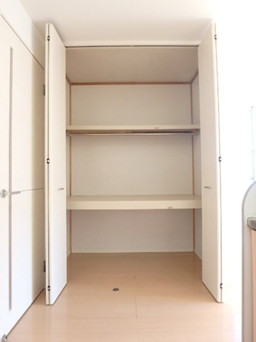 ブルックタウン Ａの収納|類似です