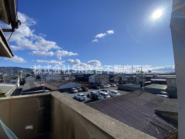 若江本町2丁目中古戸建の展望|周辺に高い建物がなく、生駒山も見えます！