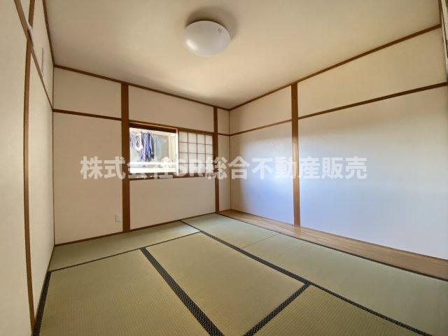 若江本町2丁目中古戸建の和室|日本らしい落ち着いた雰囲気の和室です