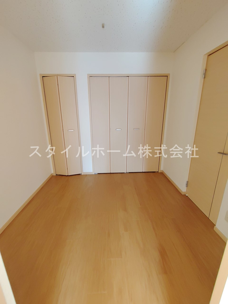 ＡＲＰＯＡＤOＲⅡ（アポアドール）の居間・リビング