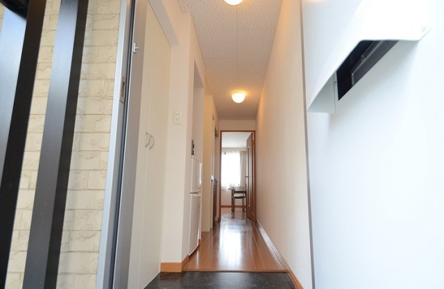 レオパレス悠Ⅱの玄関|※写真と現状が異なる場合は現状を優先