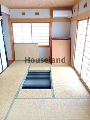 築港一戸建の和室