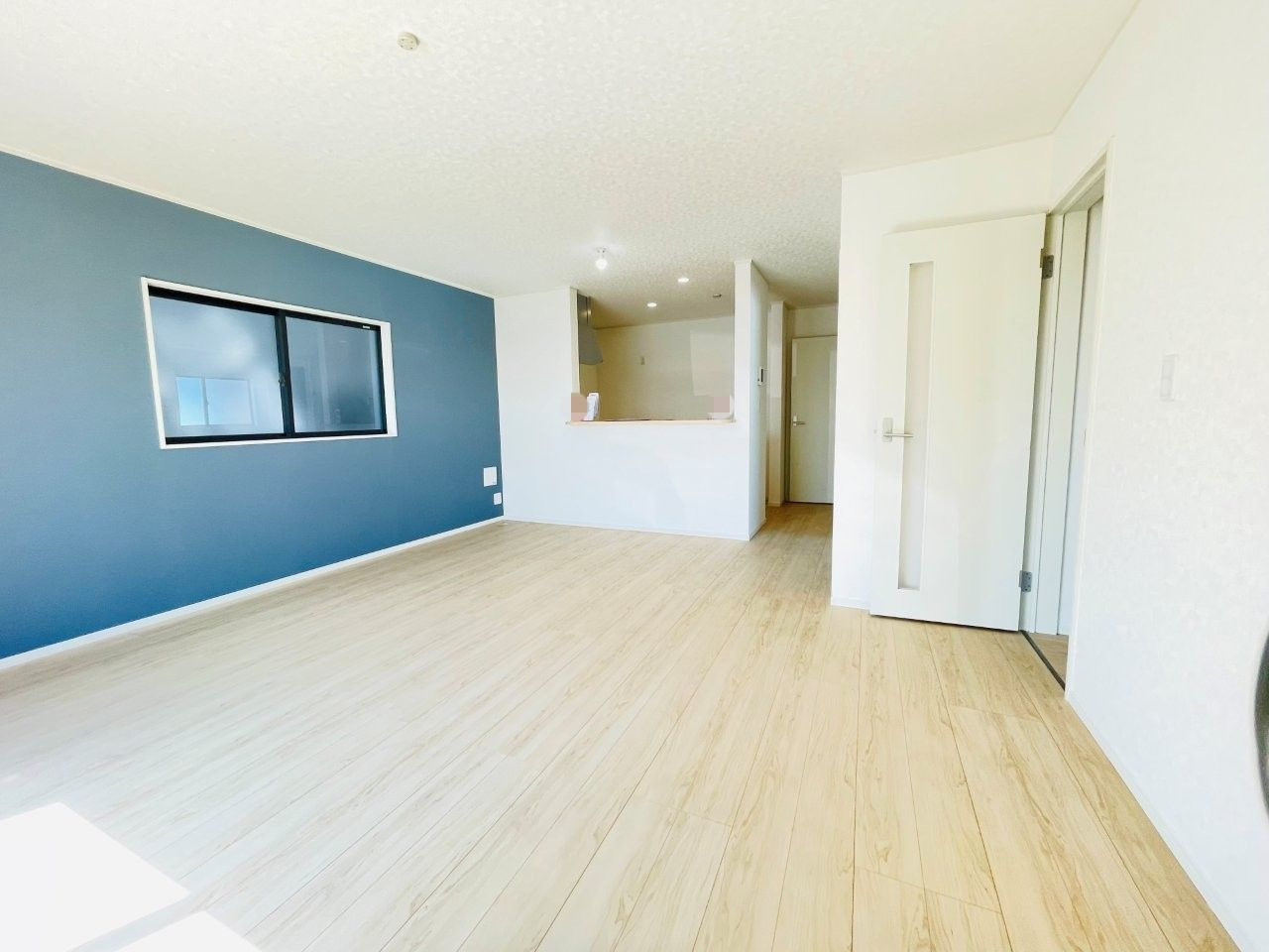 岡崎市上地町第7　新築分譲住宅　全2棟　2号棟の居間・リビング|家族団らんできるくつろぎのリビングルーム。