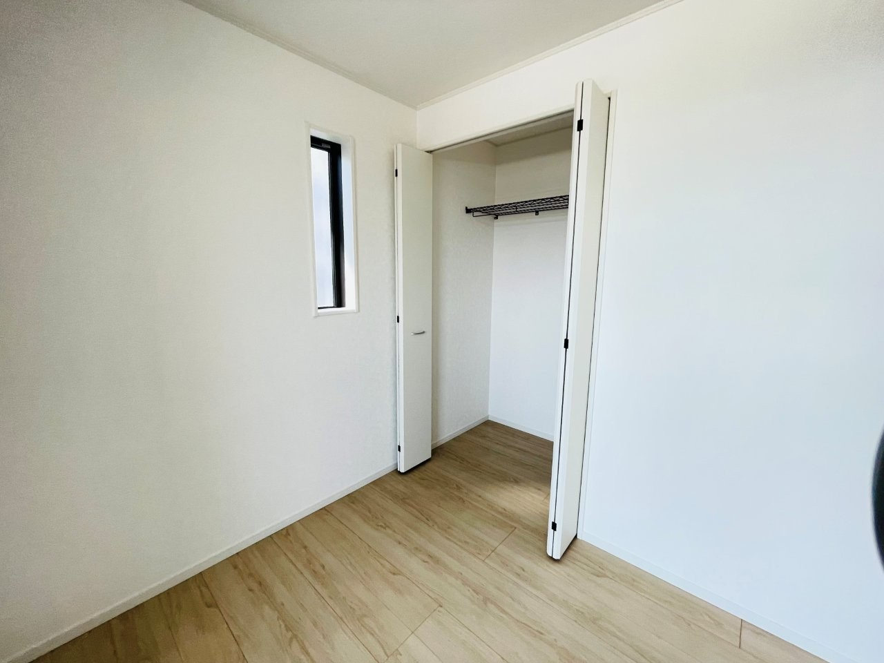 岡崎市上地町第7　新築分譲住宅　全2棟　2号棟の収納|豊富な数のクローゼットには、衣類、日用品、家族の思い出まで大切に保管できます♪