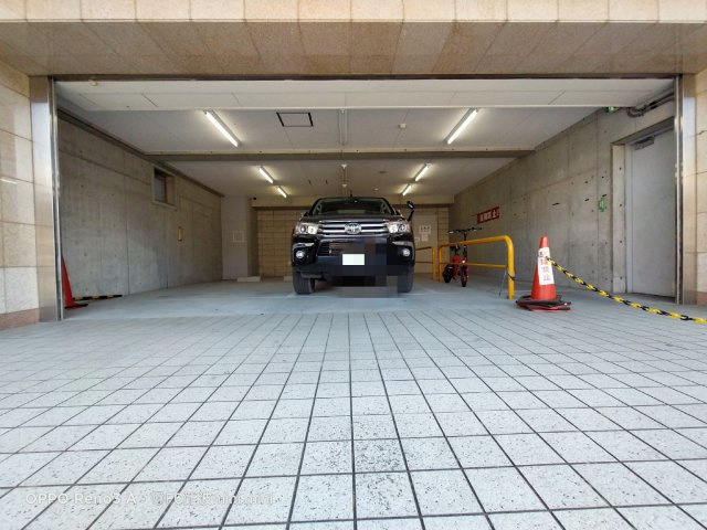 S-FORT桜川南の駐車場