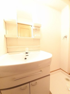 【洗面所】 | ベル・フィオーレ | 使いやすい洗面所です