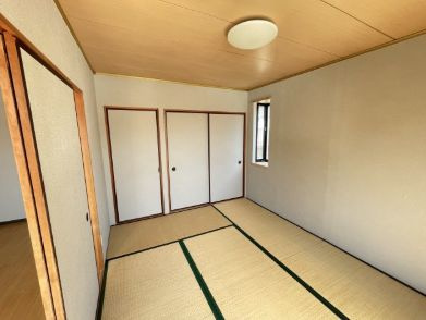 半田市柊町4丁目　ハリーヒルズ清城の和室