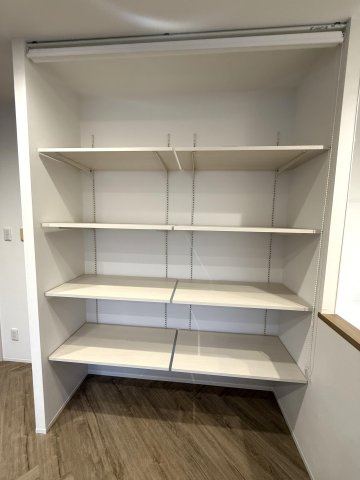 エクセレント上大川前通の収納