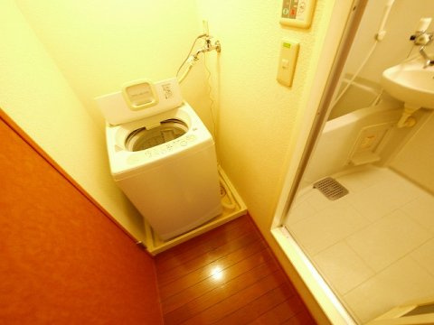 レオパレスソレーユの設備|室内洗濯機置き場