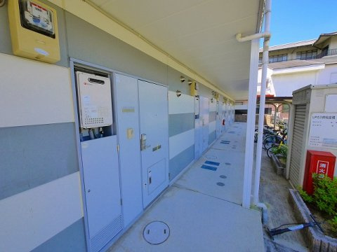 レオパレスソレーユのその他共用部分|玄関前スペース